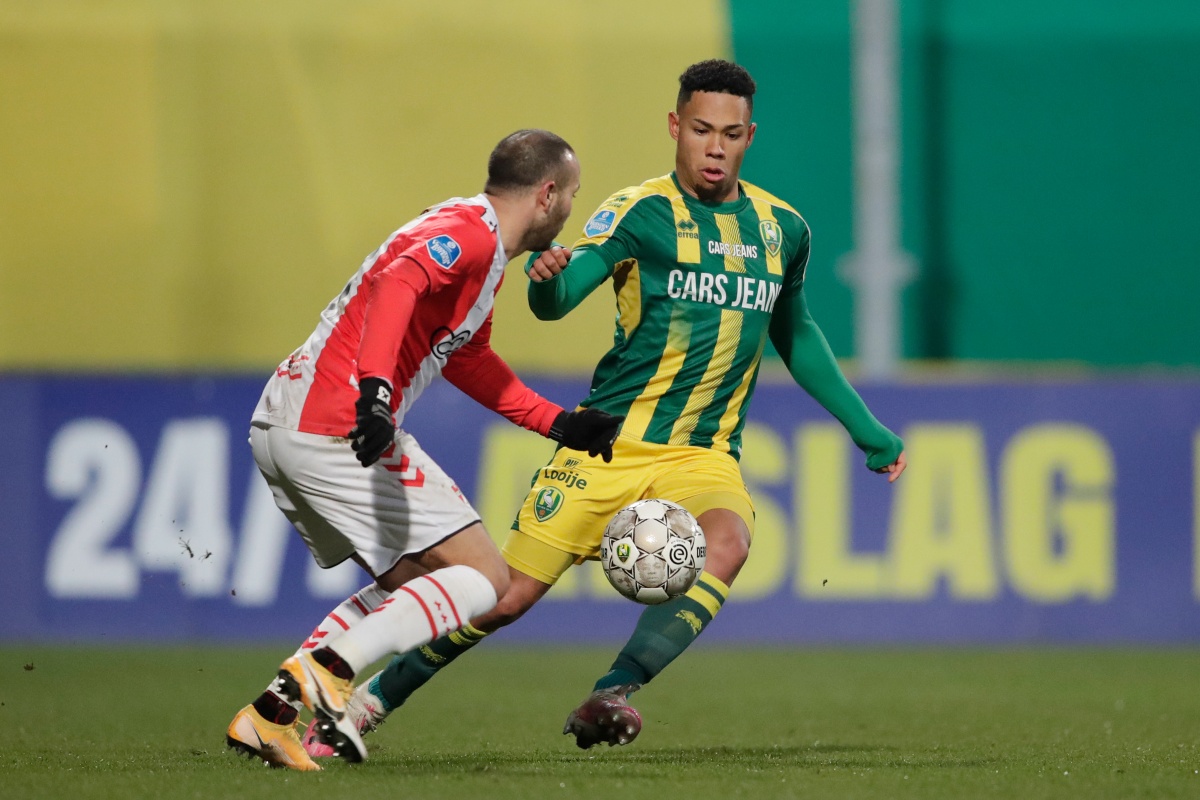 伯纳乌继续 伯纳乌继续