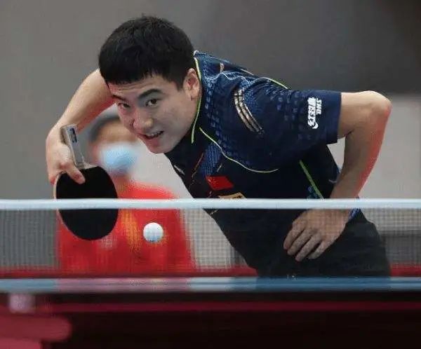 拼搏防守 拼搏防守